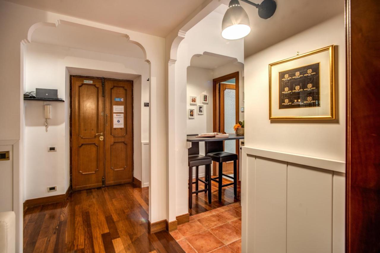 Spanish Steps Miracle Suite Рим Екстериор снимка